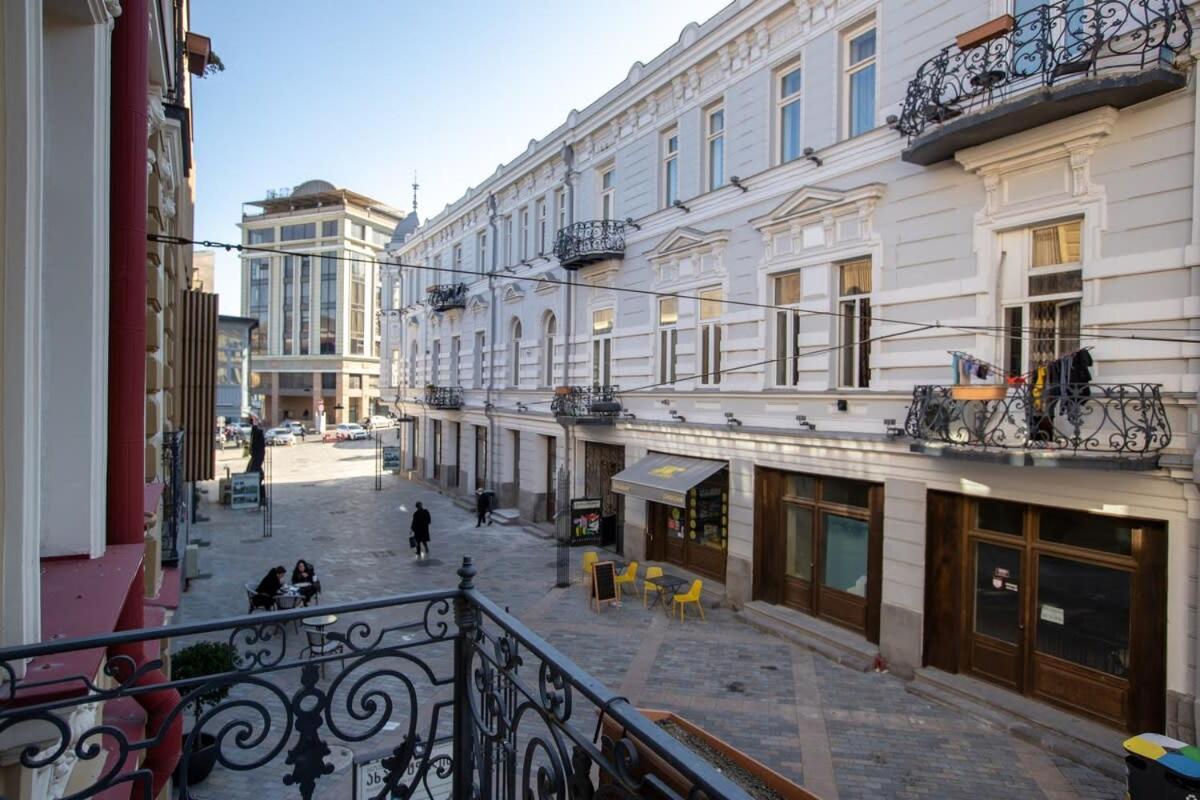 Stylish 2Br Apt In The Heart Of Old Tbilisi Ngoại thất bức ảnh