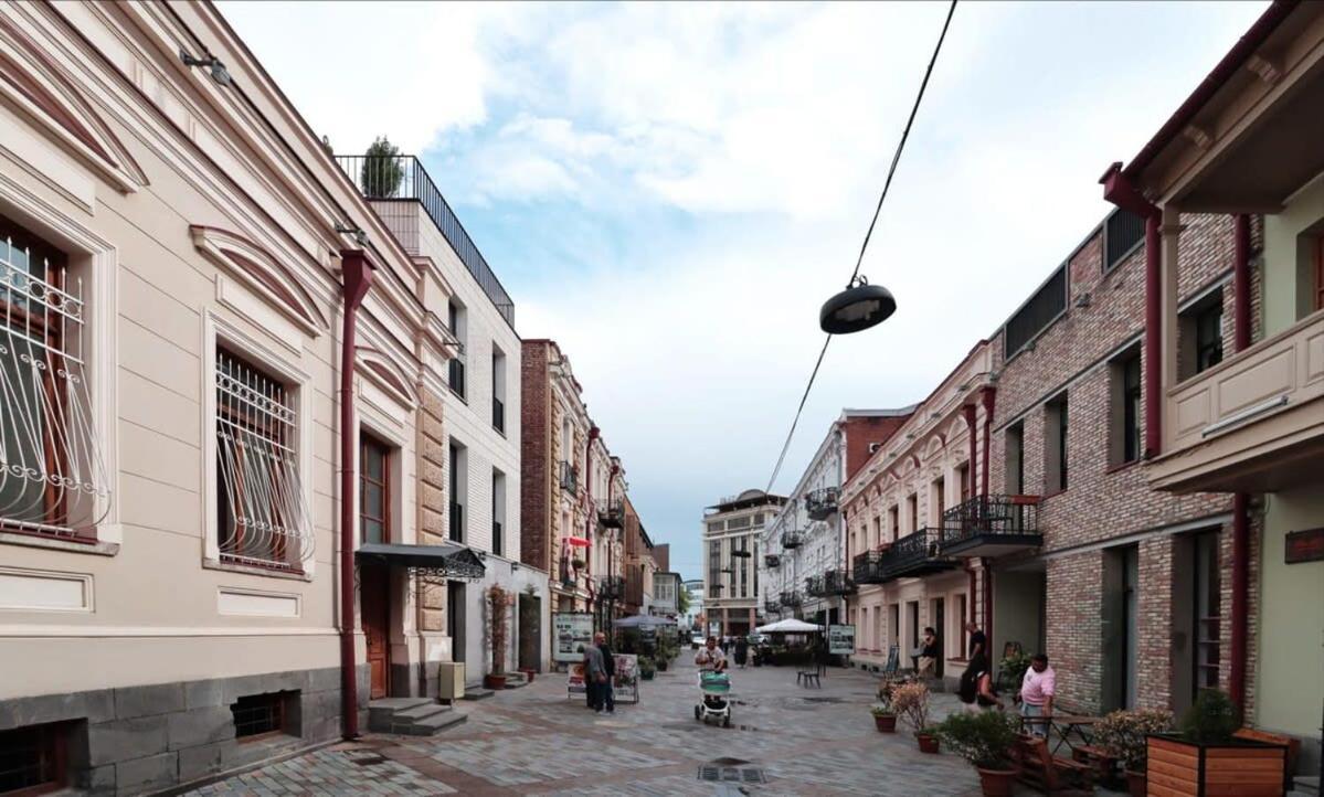 Stylish 2Br Apt In The Heart Of Old Tbilisi Ngoại thất bức ảnh
