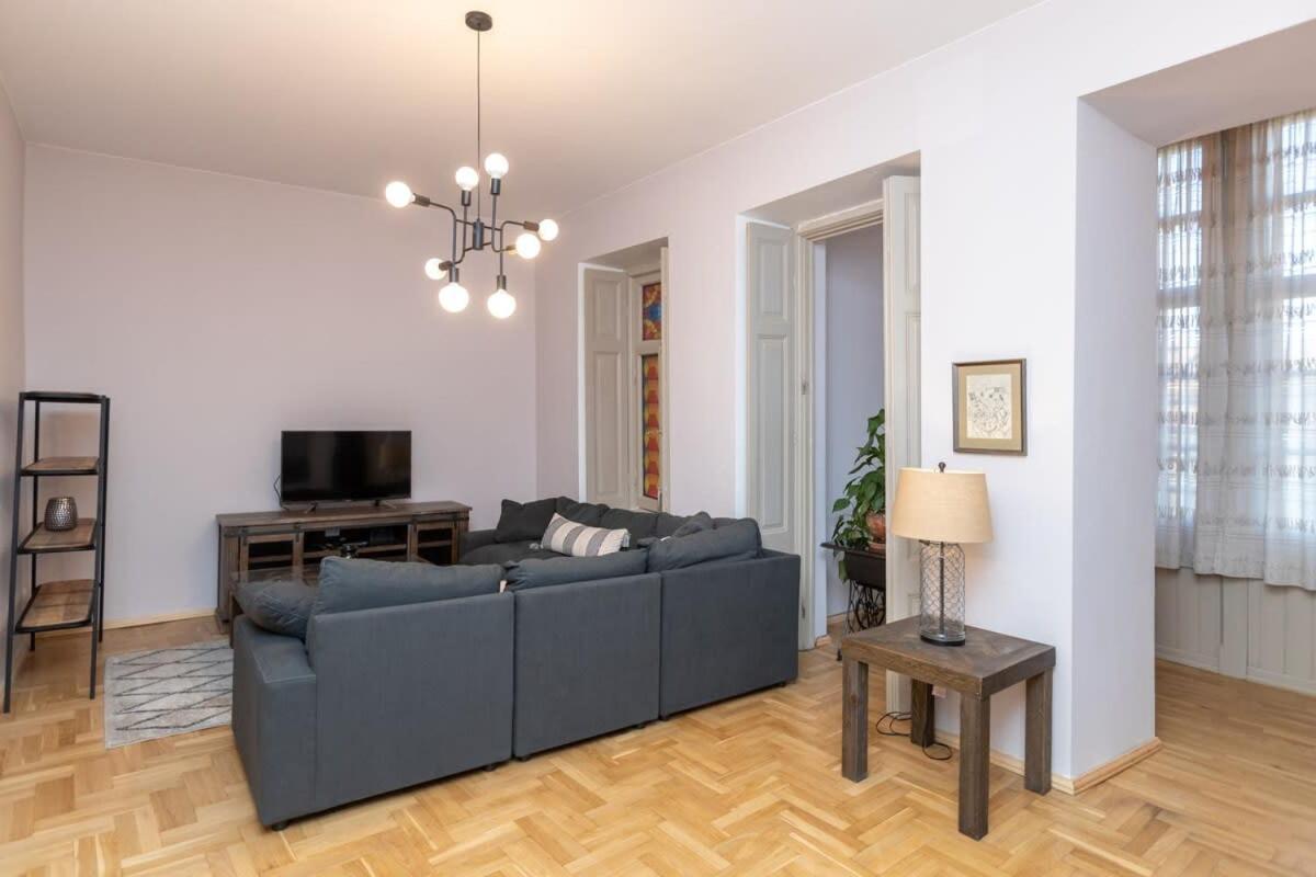 Stylish 2Br Apt In The Heart Of Old Tbilisi Ngoại thất bức ảnh