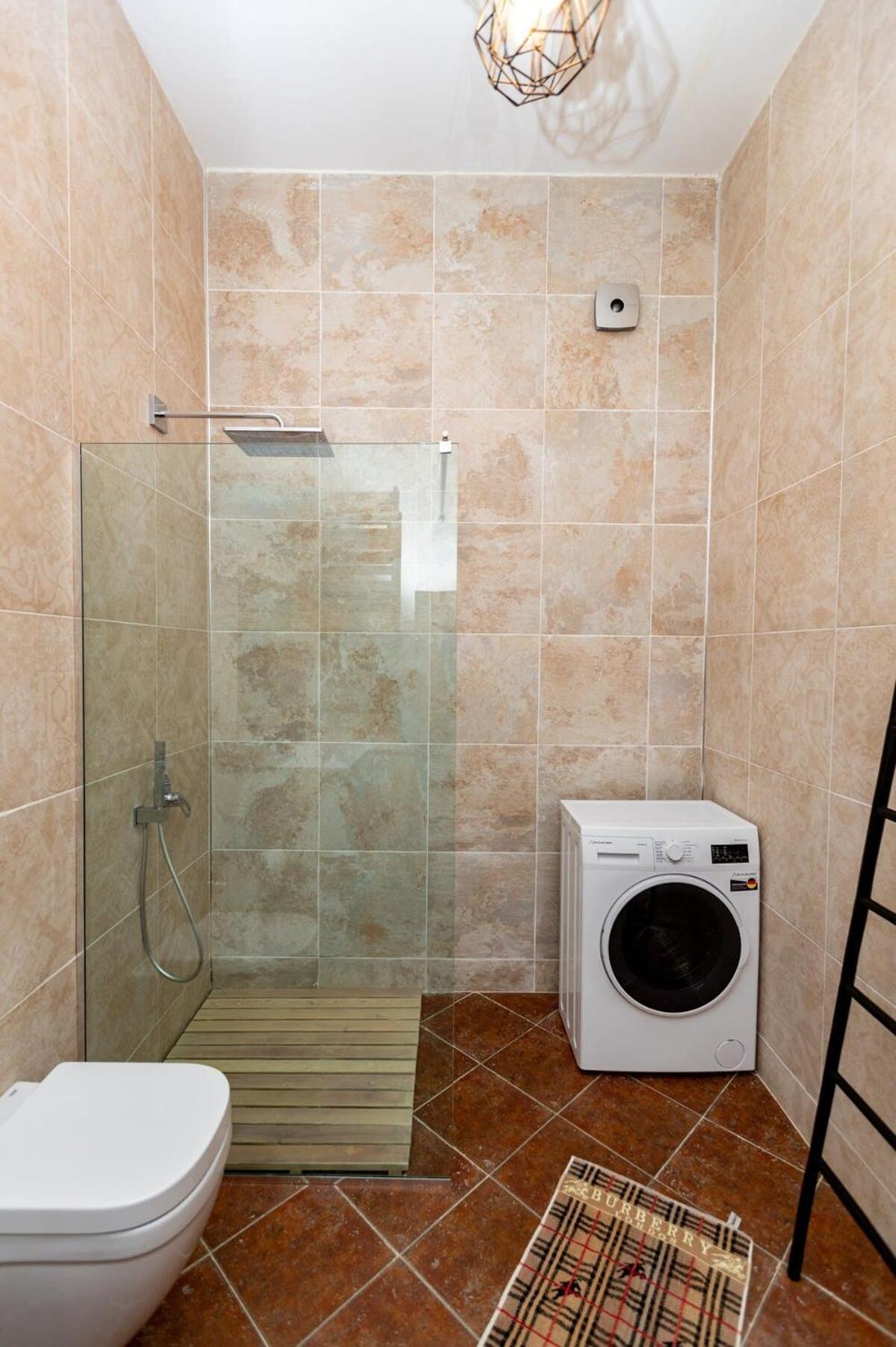 Stylish 2Br Apt In The Heart Of Old Tbilisi Ngoại thất bức ảnh