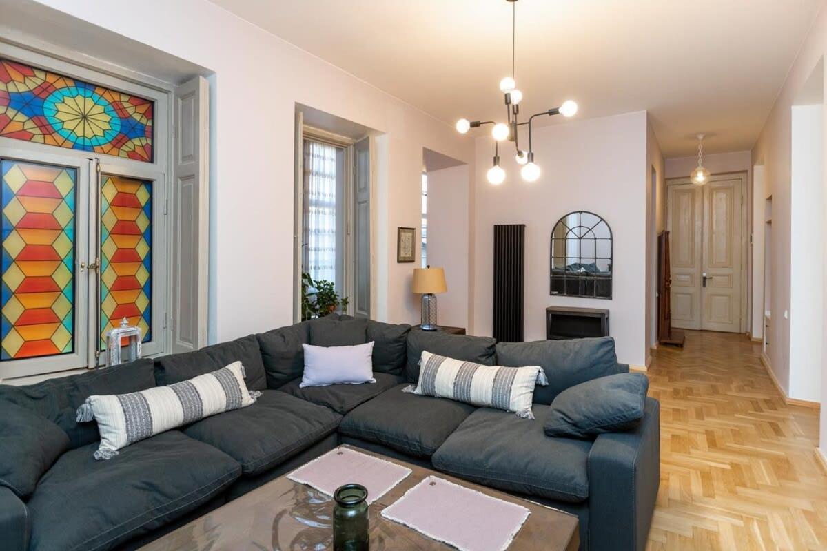 Stylish 2Br Apt In The Heart Of Old Tbilisi Ngoại thất bức ảnh